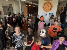 Halloweenský karneval